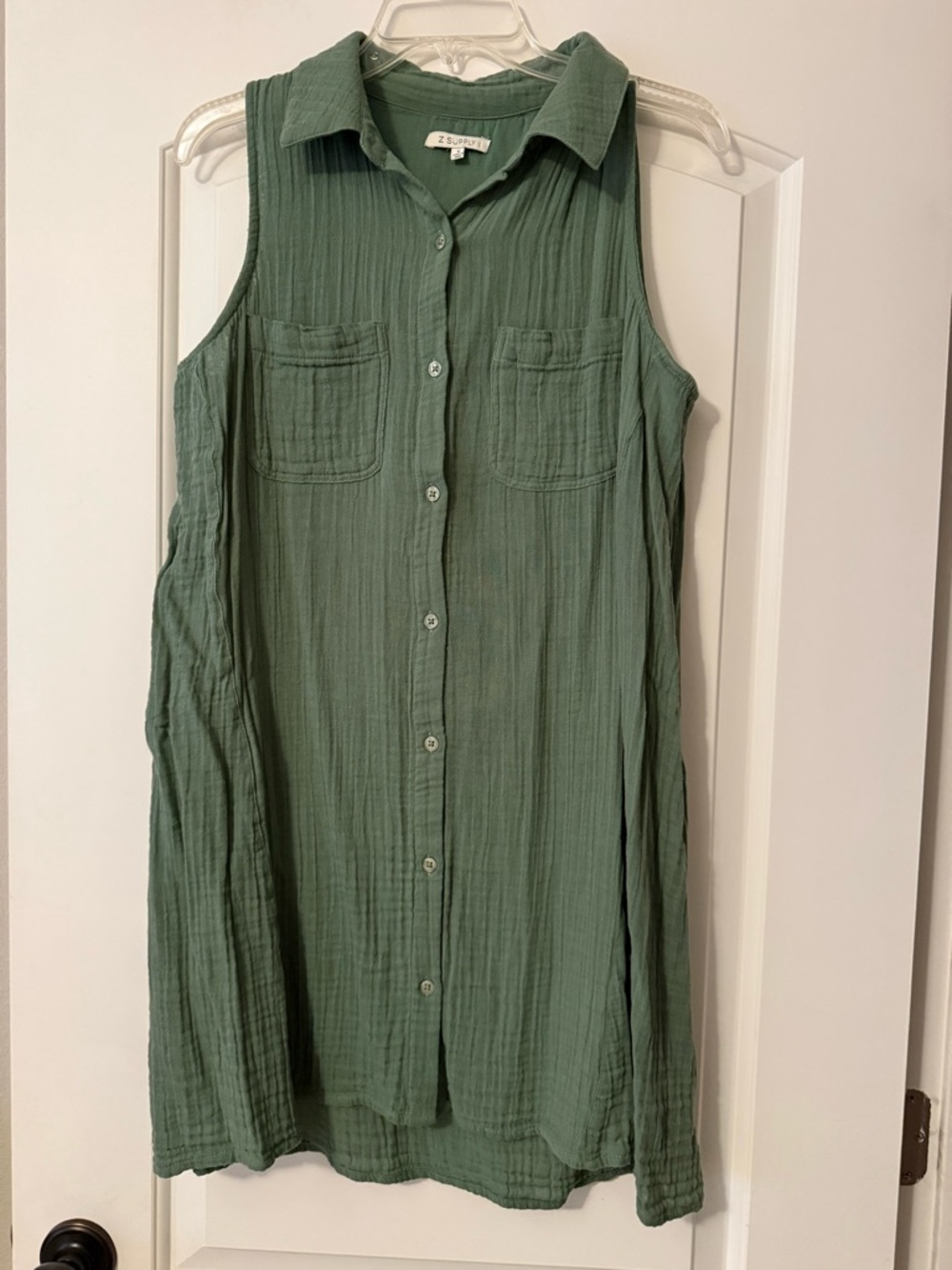 Z Supply Sleeveless Button-Front Dress Top in Sage Green